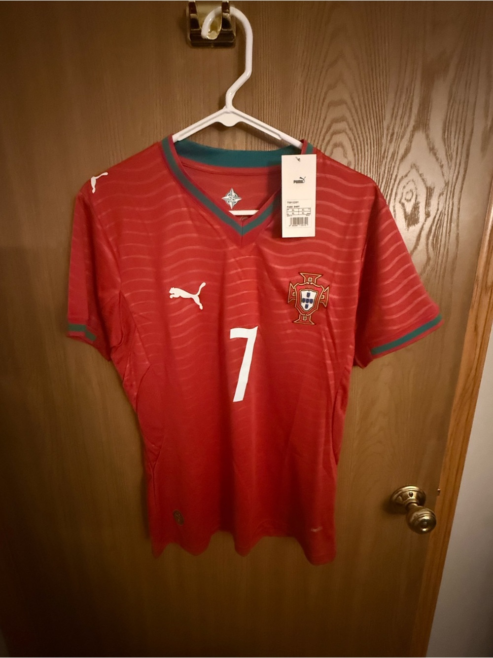 Puma Red Portugal Cristiano Ronaldo Women's Soccer Jersey Size XL